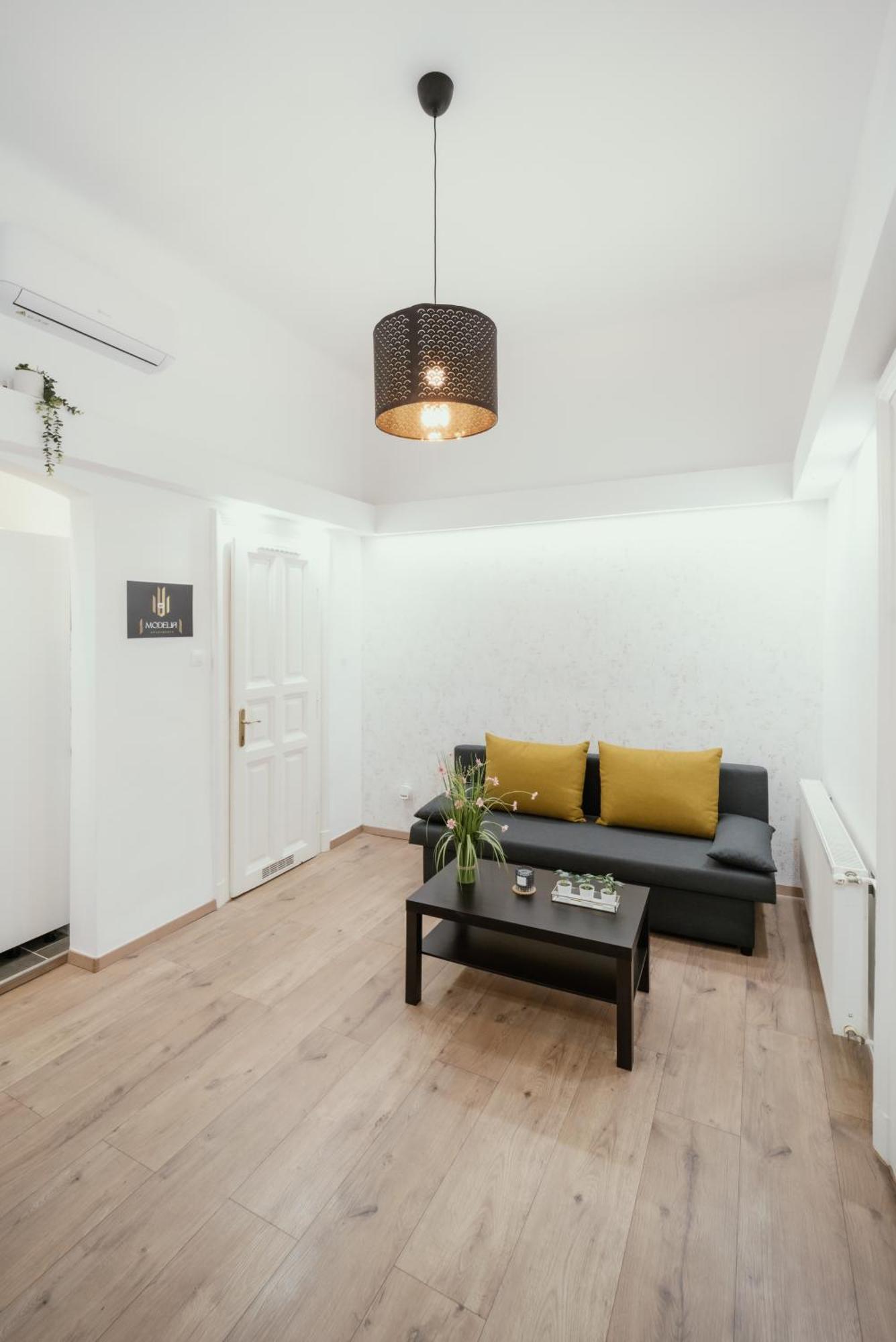 Modelia Apartment At Gellert Square Budapest Exteriör bild